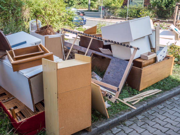 Best Junk Removal and Recycling  in Floris, VA