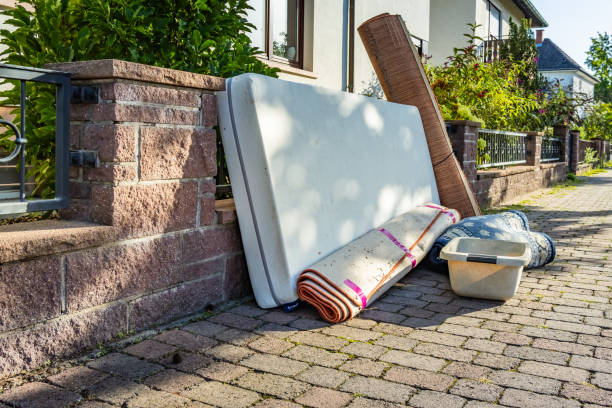 Best Professional Junk Removal  in Floris, VA